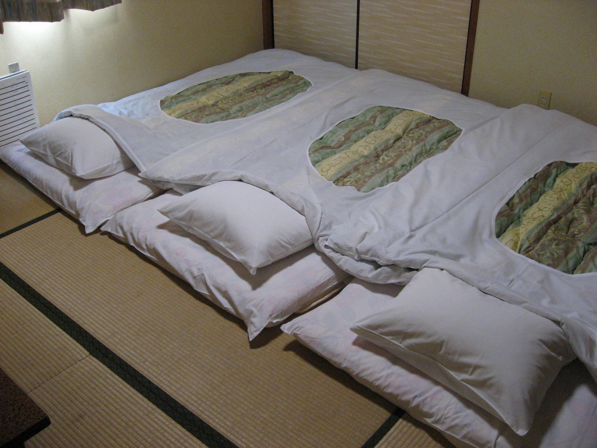 Business Hotel Shinsuma Hekinan Экстерьер фото